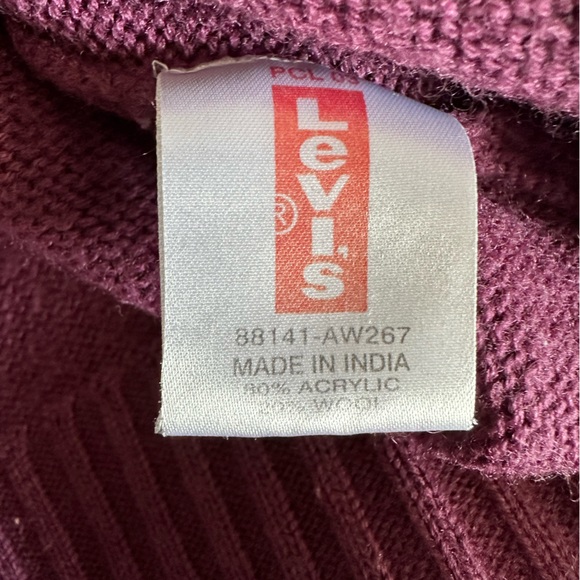 Vintage Levi’s red tab jumper - Picture 7 of 8